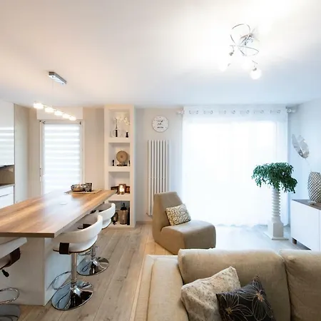 Bel'apparte 公寓 波城